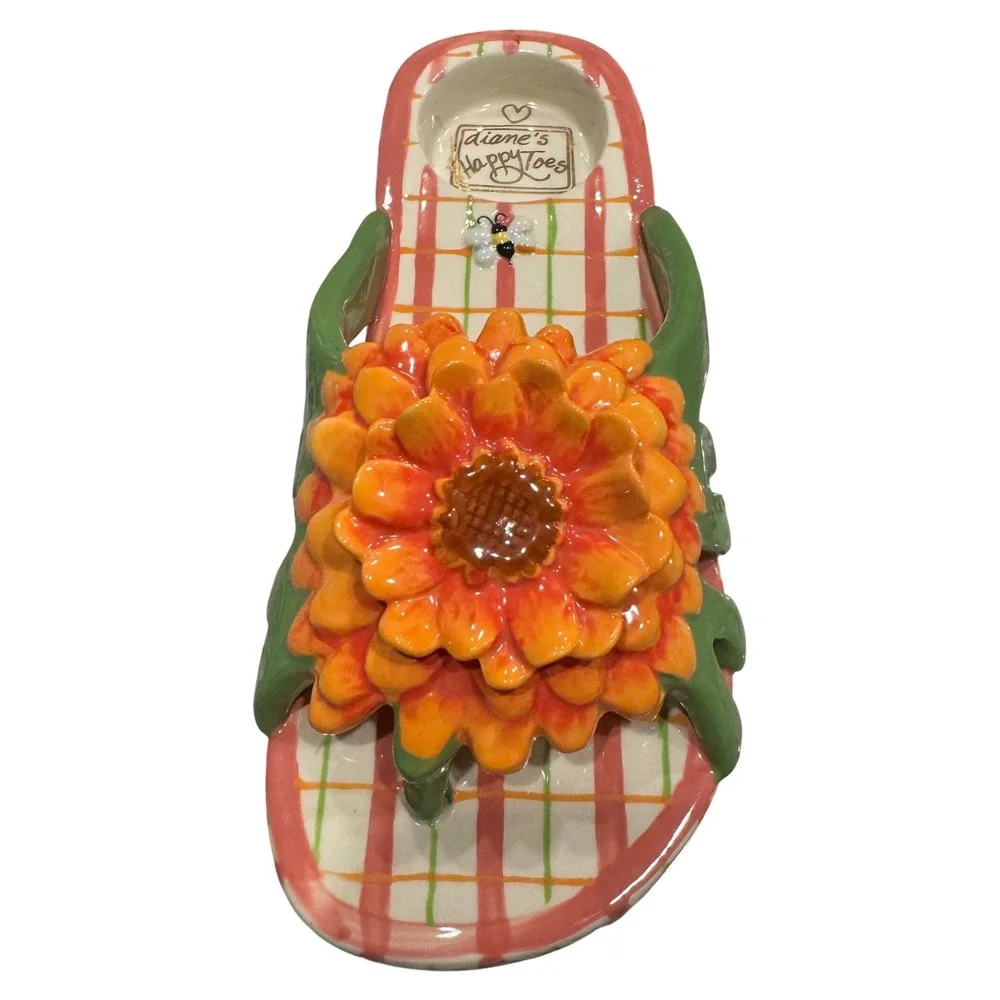 Diane's Happy Toes Darling Daisy Ceramic Tealight‎ Candle Holder 2004